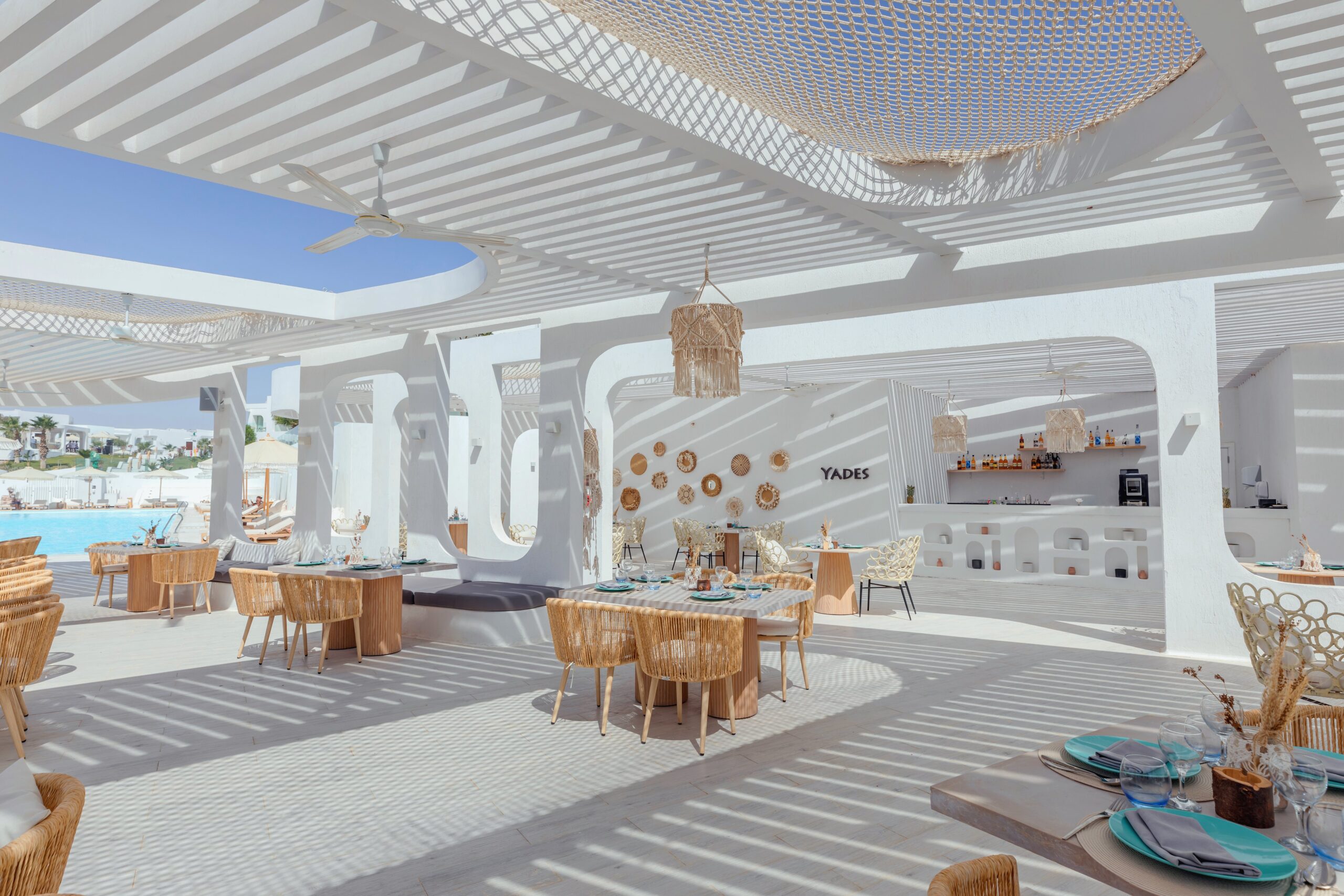 Yades Restaurant - Image 4